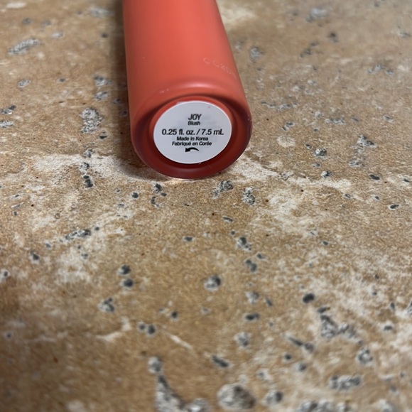 Rare Beauty Liquid Blush - Joy - Picture 2 of 3